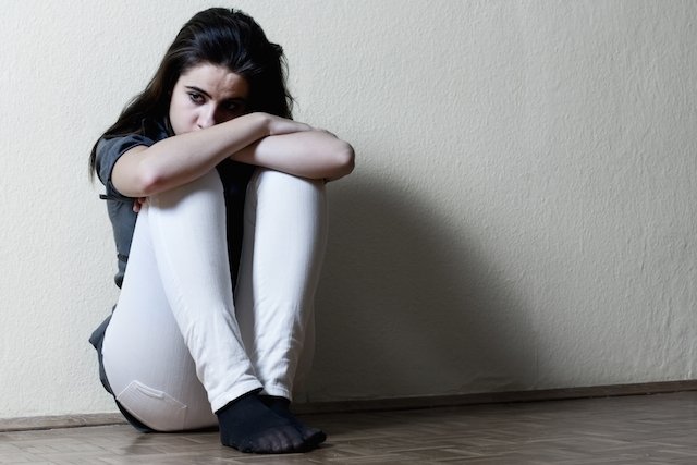 Suicídio na Adolescência: conhecer os sinais de alerta e saber como agir
