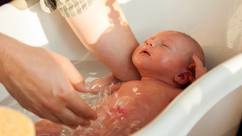 Primeiros banhos do bebé