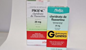 Fluoxetina precisa de receita médica